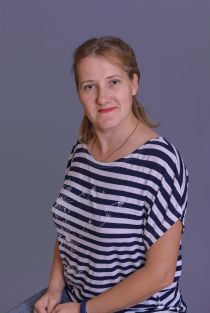 Воспитатель первой категории Азарова Мария Александровна Воспитатель первой категории Азарова Мария Александровна